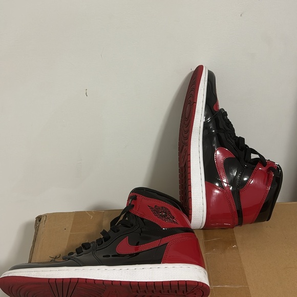 Nike Air Jordan 1 retro High OG patent Bred size 10 - Picture 5 of 5